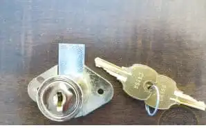 National 7/8 inch Brass Drawer/Cabinet Lock C88033